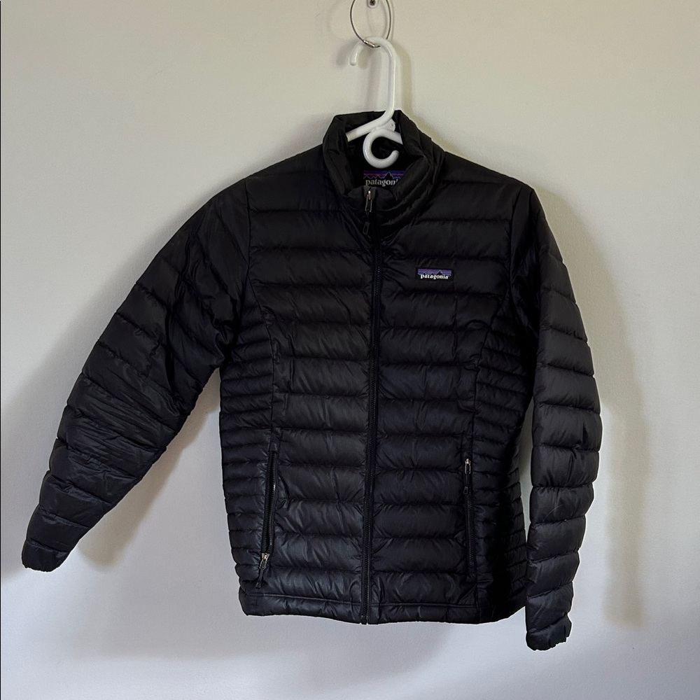 Patagonia Women's Midnight Black Puffer Jacket